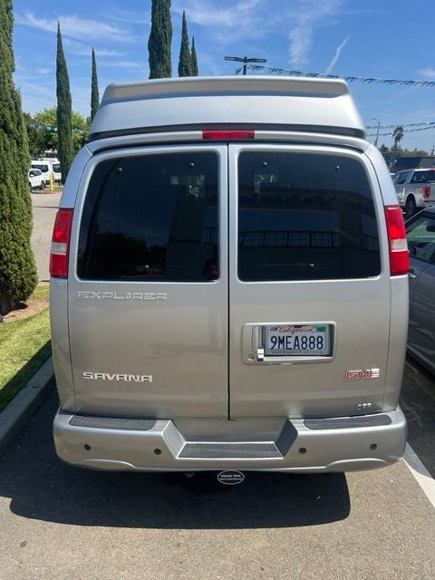 2016 GMC Savana 2500 Explorer Conversion Van w/Captain's Chairs/Rear Sofa/Flat Screen TV