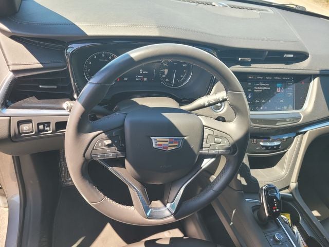 2024 Cadillac XT6 Luxury AWD