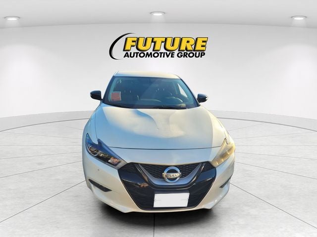 2017 Nissan Maxima SR