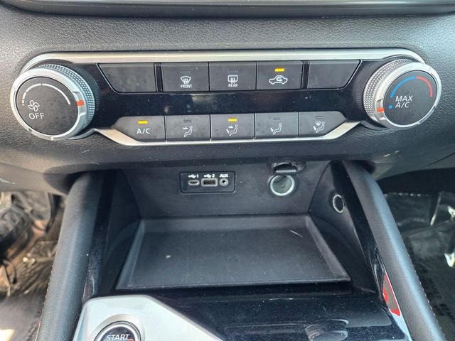 2024 Nissan Altima 2.5 SR Sedan