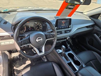 2024 Nissan Altima 2.5 SR Sedan