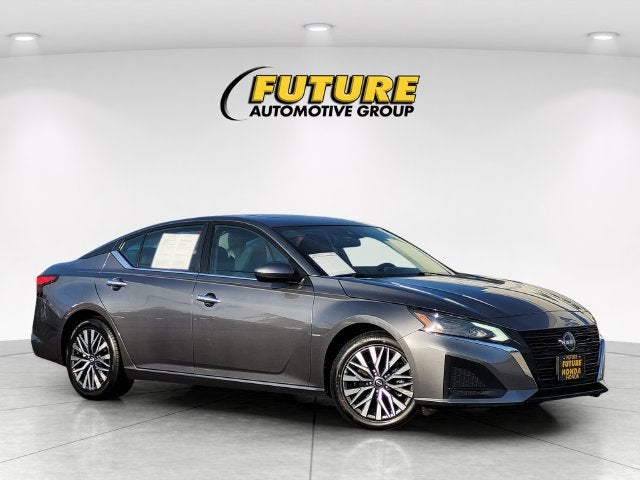 2024 Nissan Altima 2.5 SV PREMIUM PKG