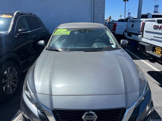 2022 Nissan Altima 2.5 SV Sedan