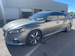 2021 Nissan Altima 2.5 SL W/ Leather and Navigation