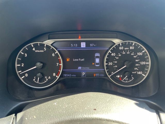 2021 Nissan Altima 2.5 SL W/ Leather and Navigation