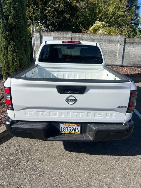 2024 Nissan Frontier S