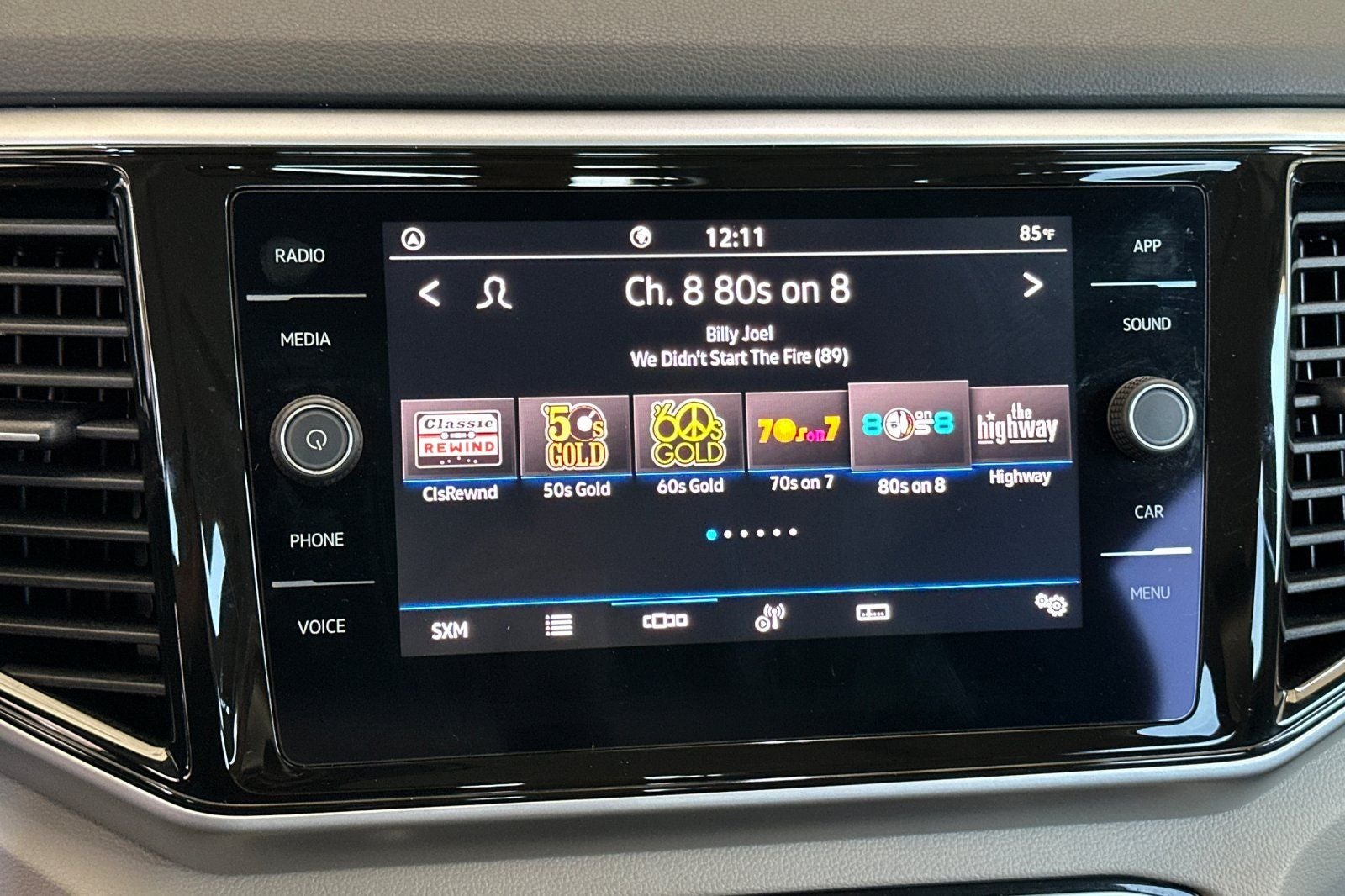 2022 Volkswagen Atlas 3.6L V6 SE w/Technology
