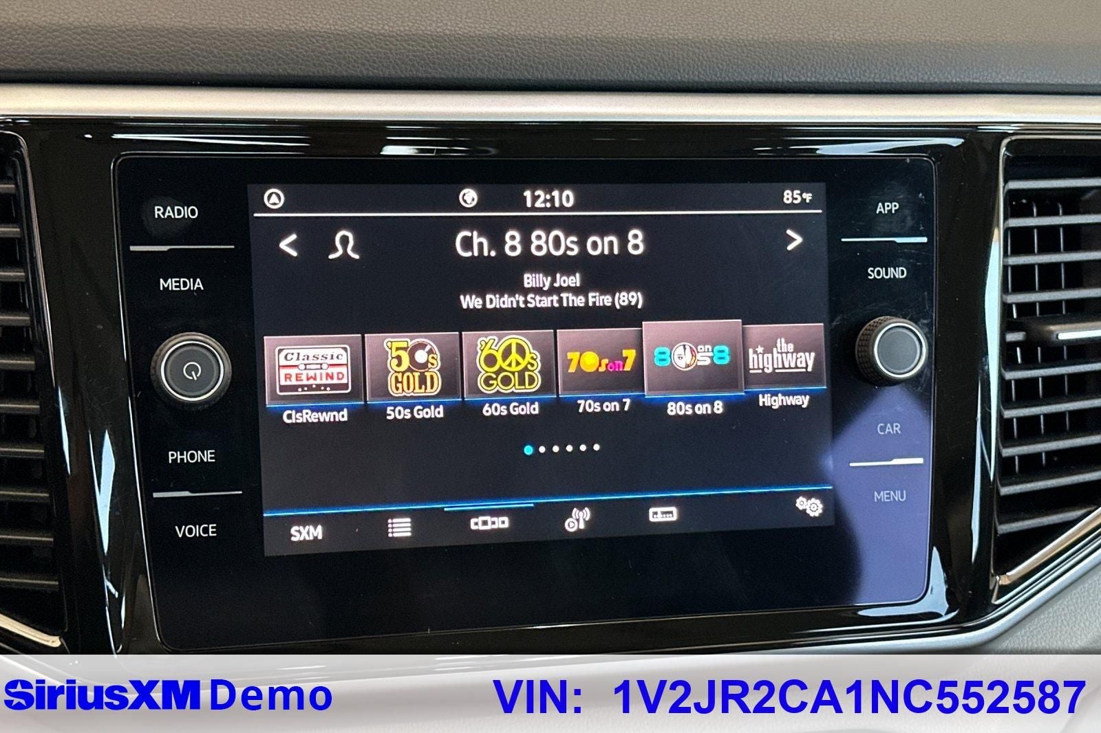 2022 Volkswagen Atlas 3.6L V6 SE w/Technology