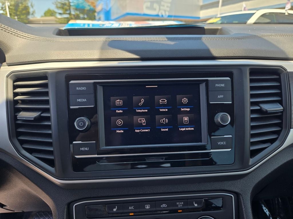 2023 Volkswagen Atlas 2.0T SE