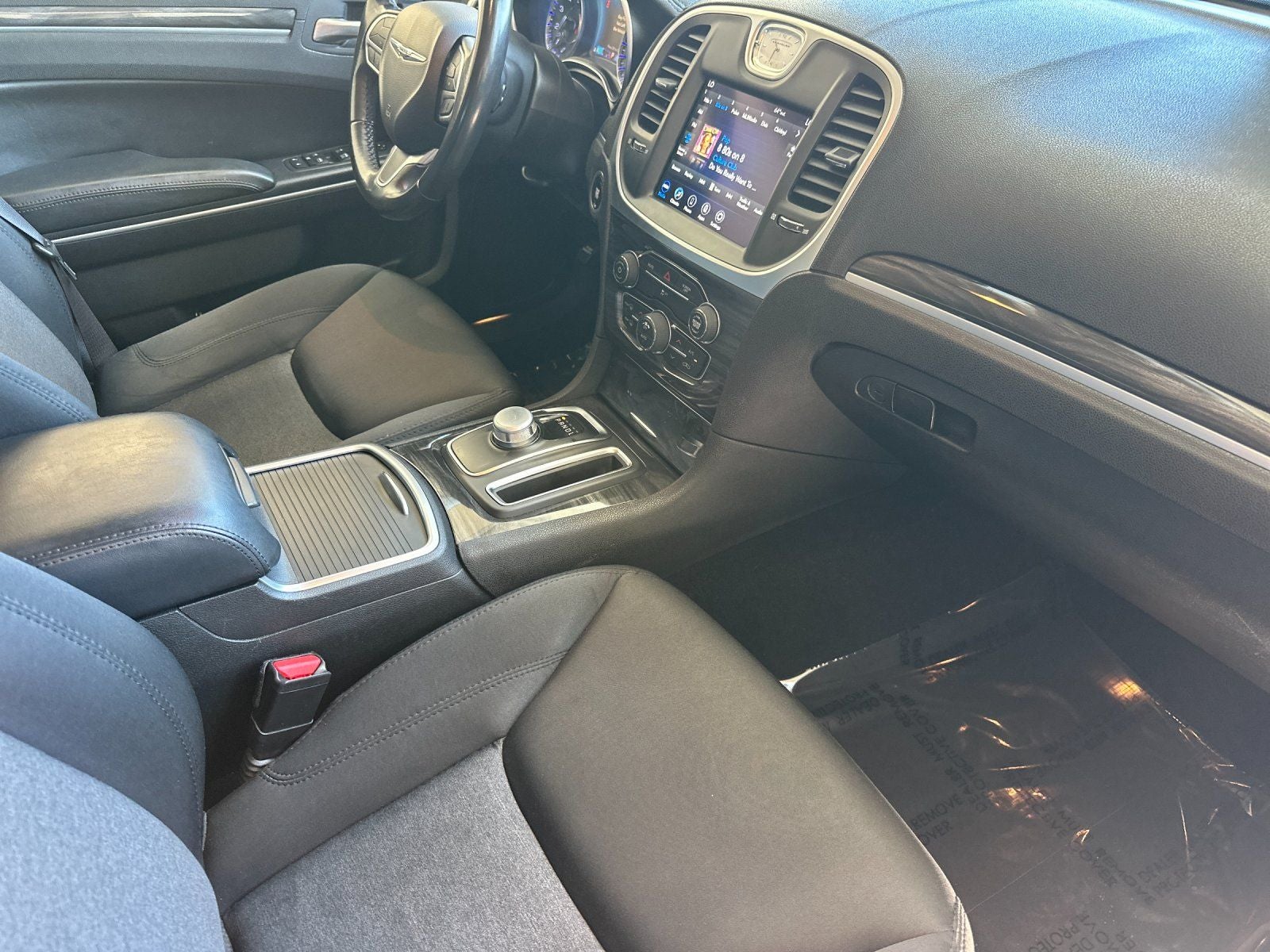 2020 Chrysler 300 Touring