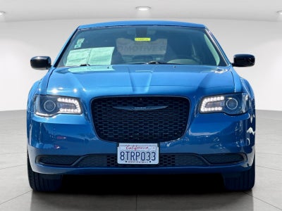 2020 Chrysler 300 Touring