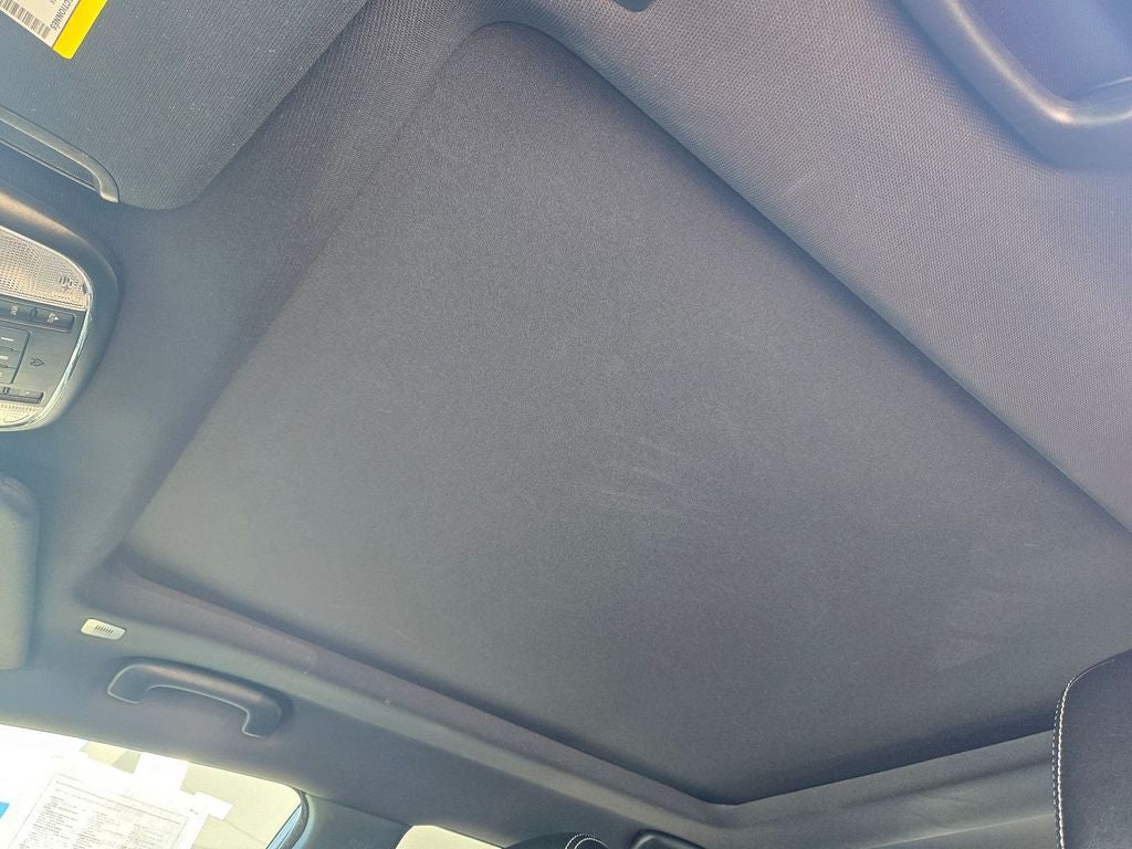 2022 Chrysler 300 S