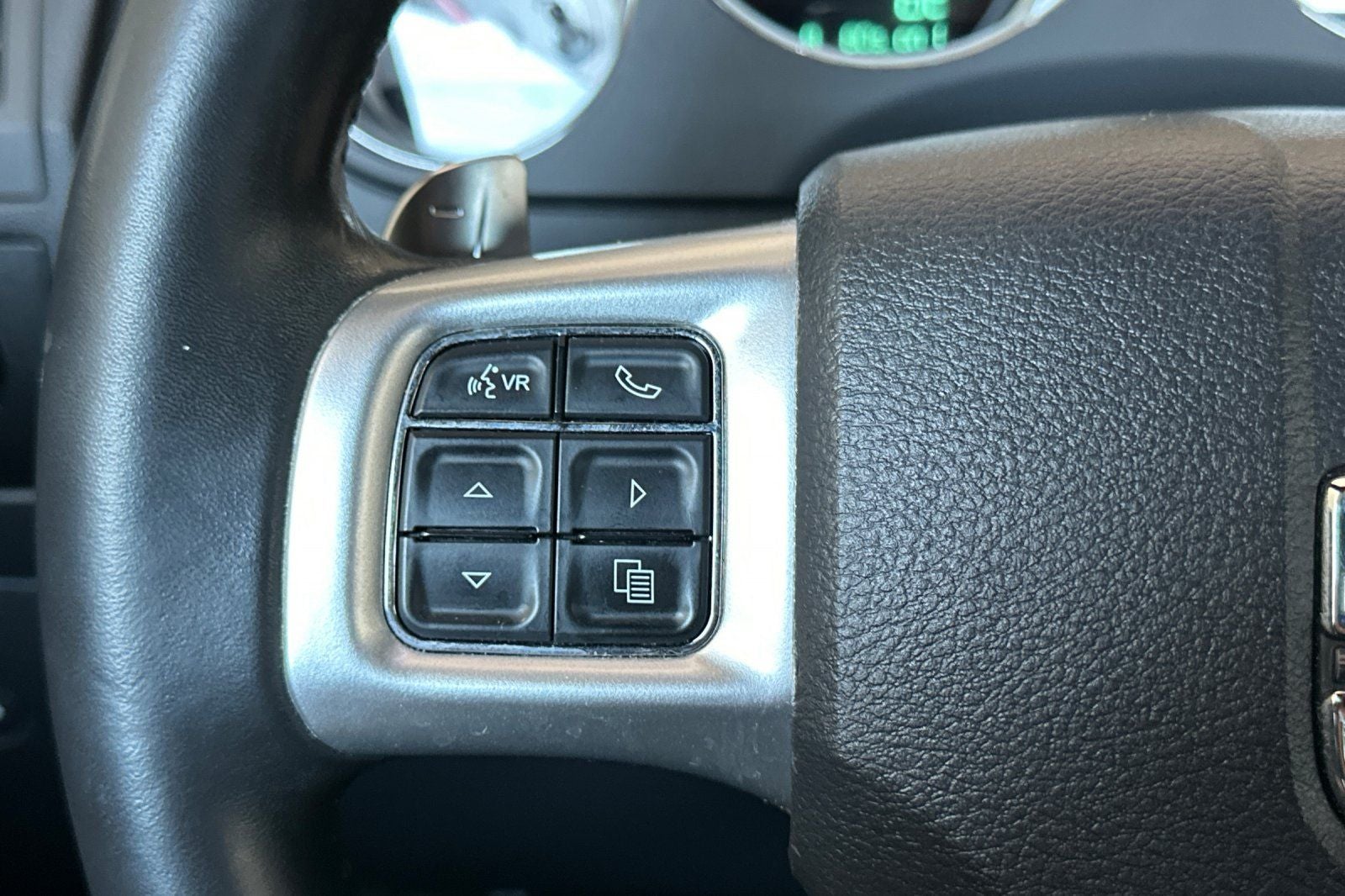2013 Dodge Challenger SXT