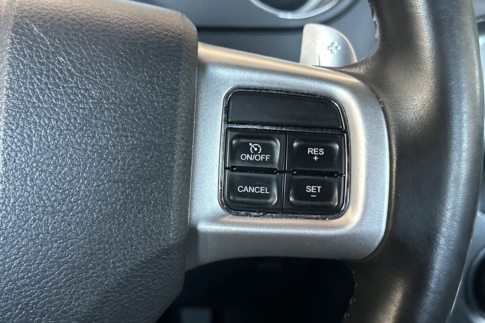 2013 Dodge Challenger SXT