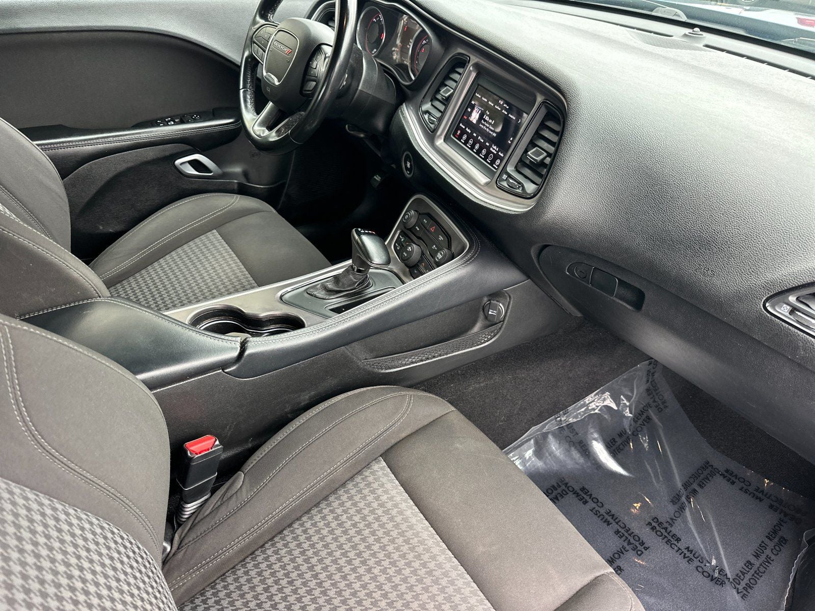 2021 Dodge Challenger SXT