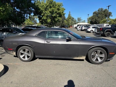 2017 Dodge Challenger SXT