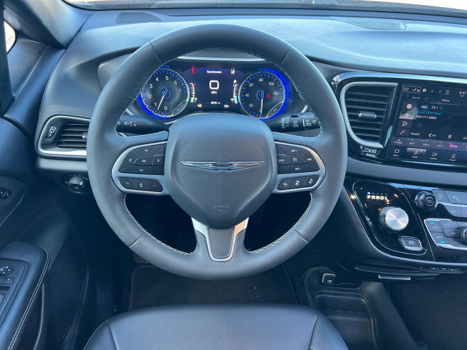 2025 Chrysler Pacifica Select