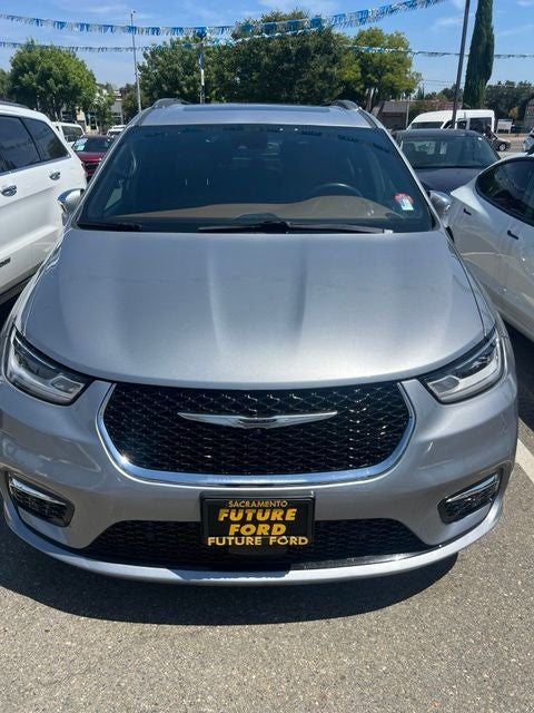 2021 Chrysler Pacifica Limited AWD