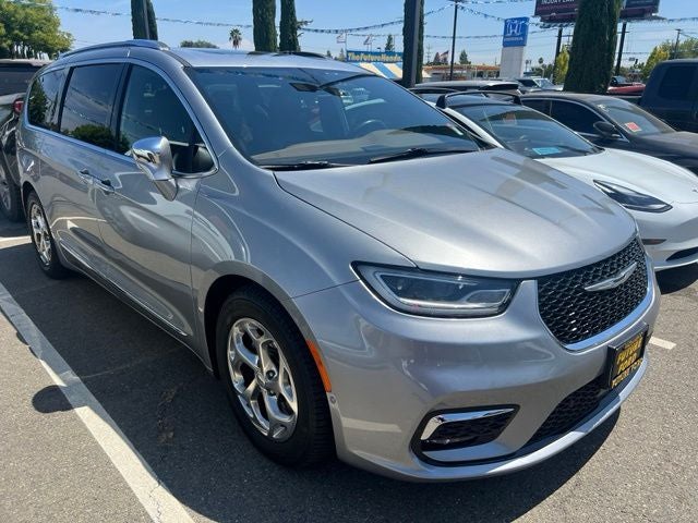 2021 Chrysler Pacifica Limited AWD