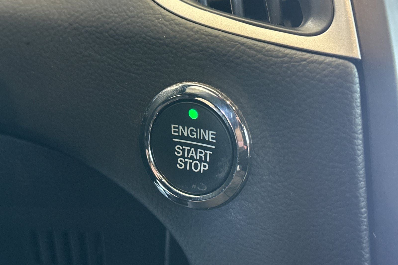 2024 Ford Edge ST Line AWD