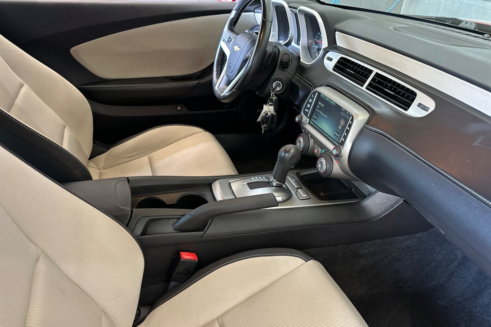 2015 Chevrolet Camaro 1LT 32K MILES