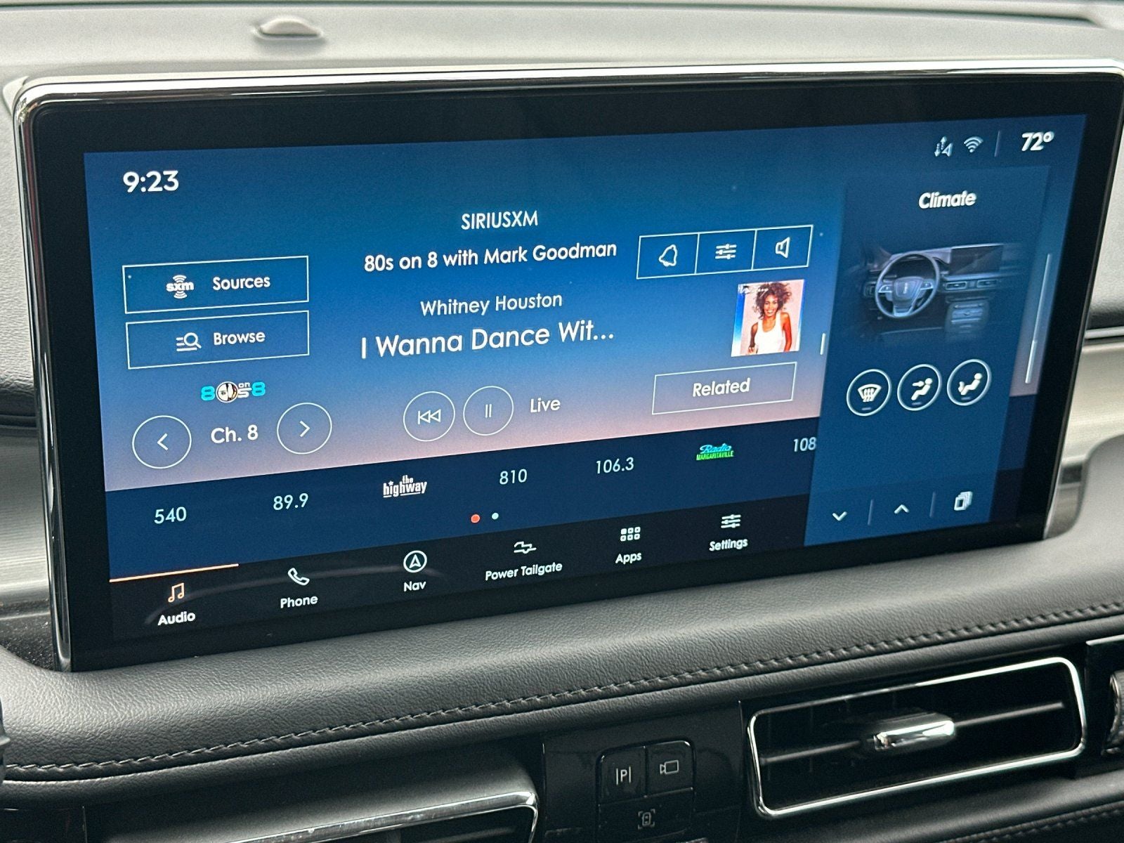 2023 Lincoln Nautilus Standard