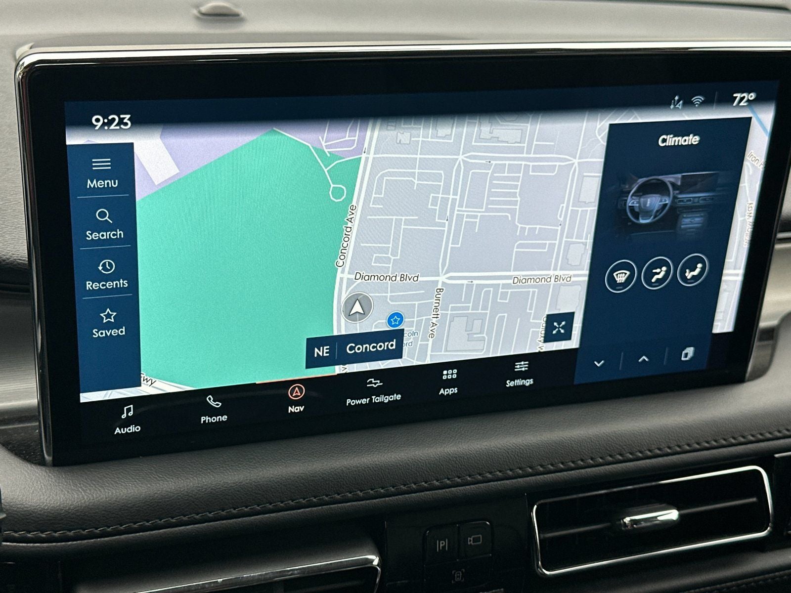 2023 Lincoln Nautilus Standard