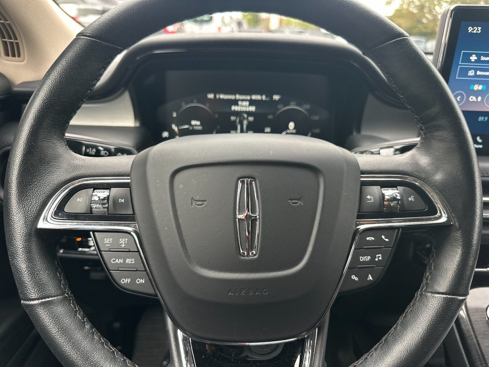 2023 Lincoln Nautilus Standard