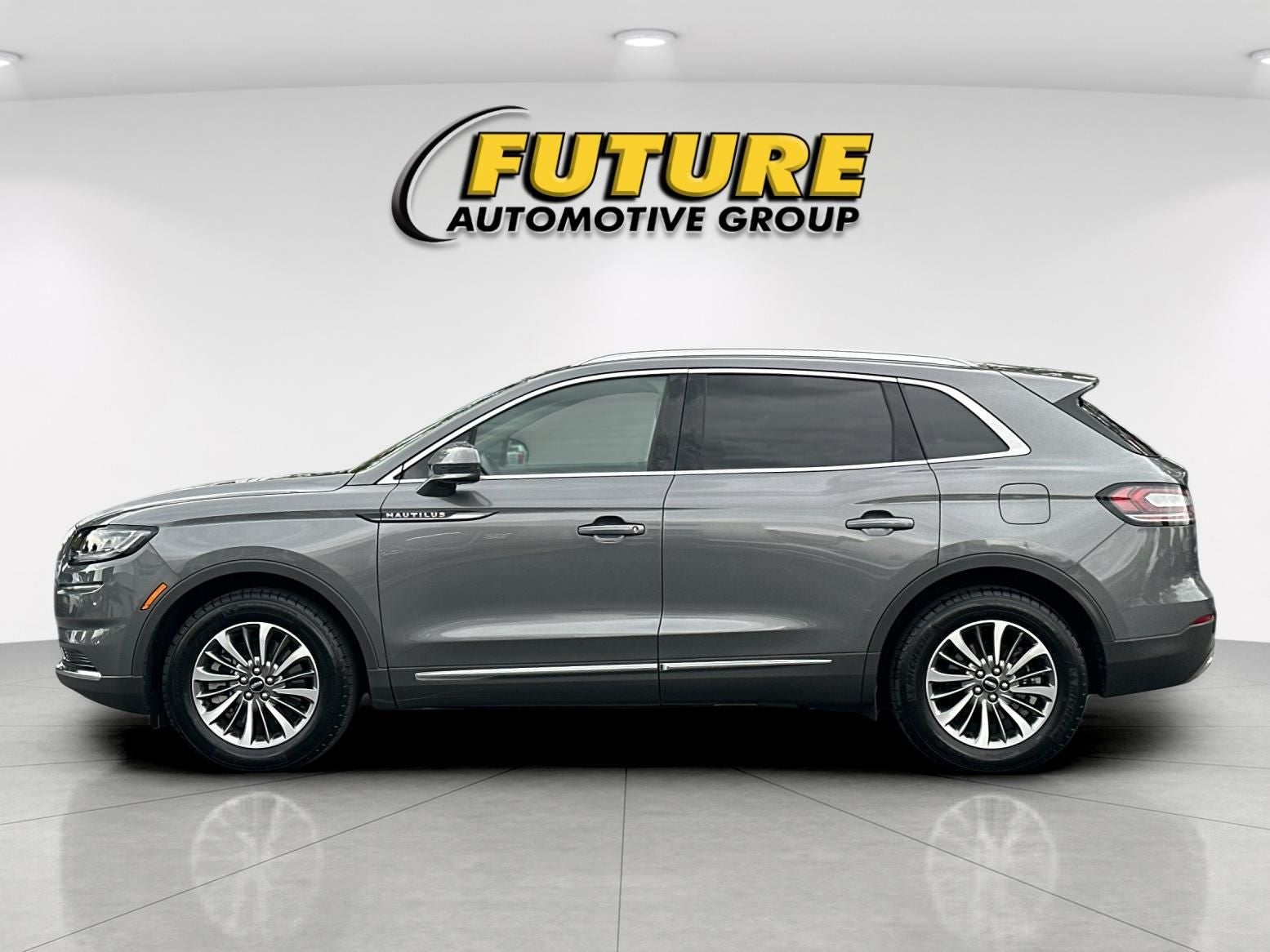 2023 Lincoln Nautilus Standard