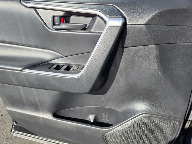 2024 Toyota RAV4 LE AWD