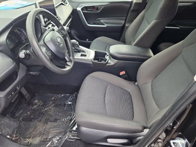 2025 Toyota RAV4 LE CarBravo Certified