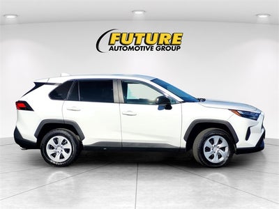 2024 Toyota RAV4 LE AWD
