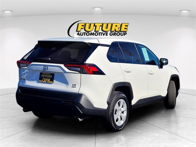 2024 Toyota RAV4 LE AWD