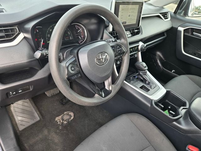 2025 Toyota RAV4 XLE AWD
