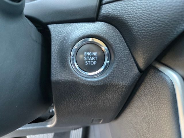 2025 Toyota RAV4 XLE AWD