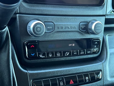 2025 RAM ProMaster 2500 Base