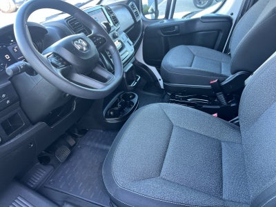 2025 RAM ProMaster 2500 Base