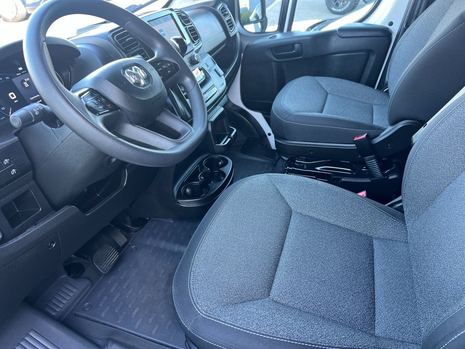 2025 RAM ProMaster 2500 Base