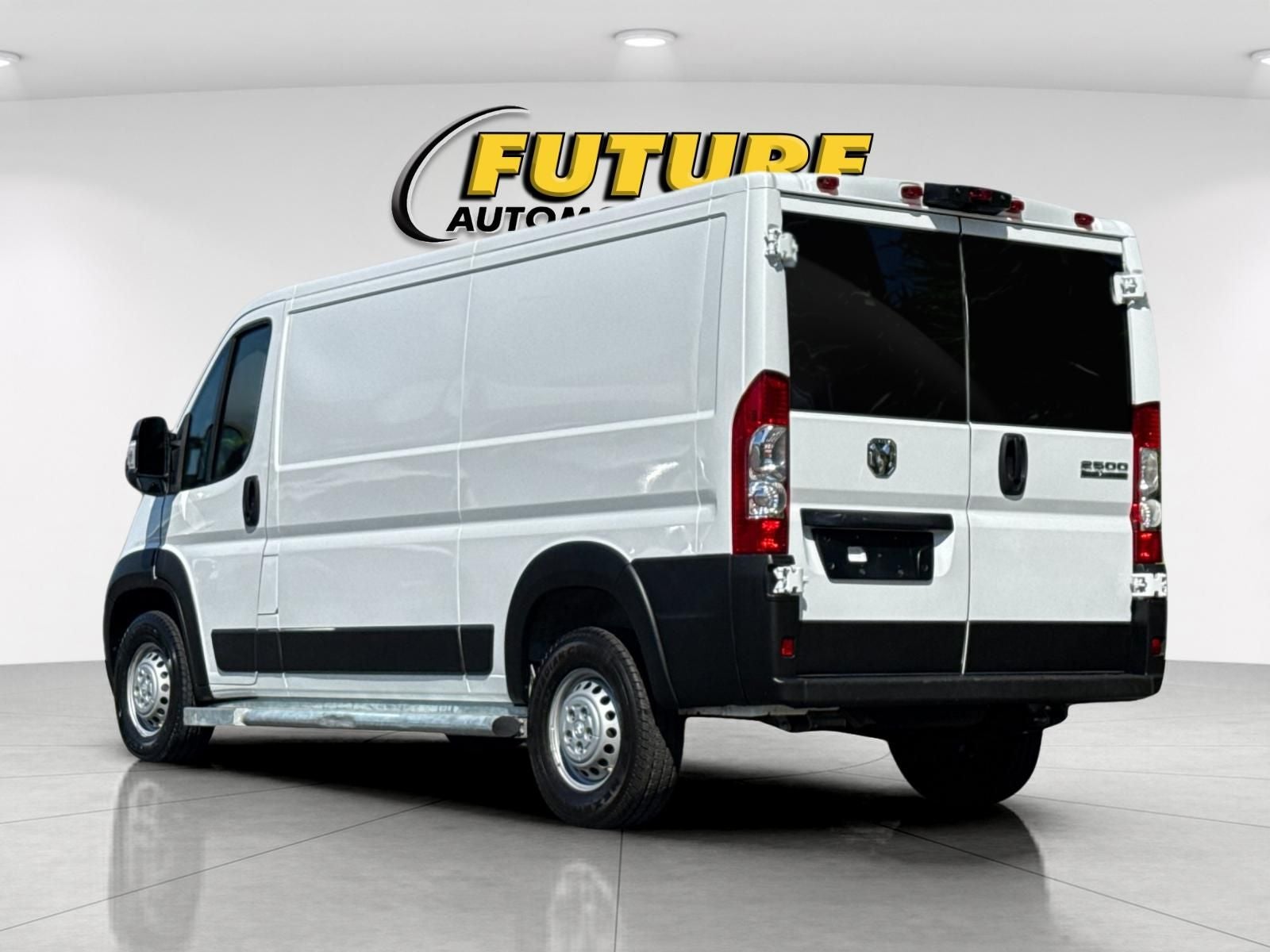 2025 RAM ProMaster 2500 Base