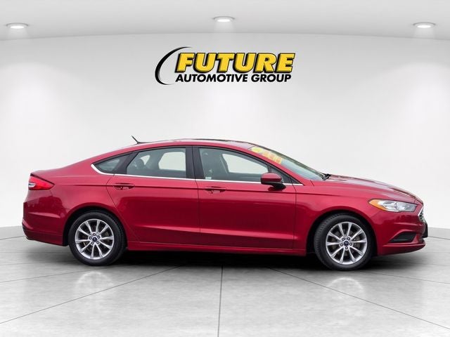 2017 Ford Fusion SE W/ Technology Pkg.
