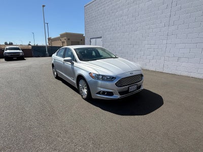 2016 Ford Fusion Hybrid SE