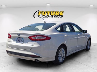 2016 Ford Fusion Hybrid SE