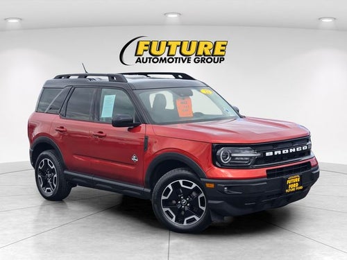 2022 Ford Bronco Sport Outer Banks 4WD w/Tech Package