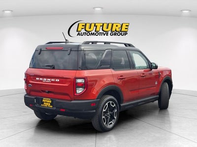 2022 Ford Bronco Sport Outer Banks 4WD w/Tech Package