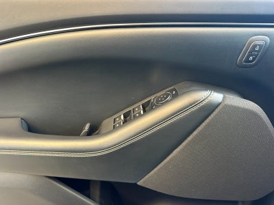 2022 Ford Mustang Mach-E Select