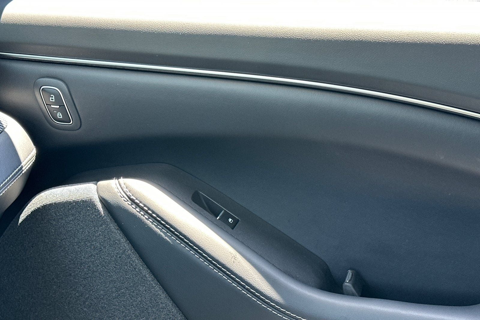 2025 Ford Mustang Mach-E Premium EXT BATTERY