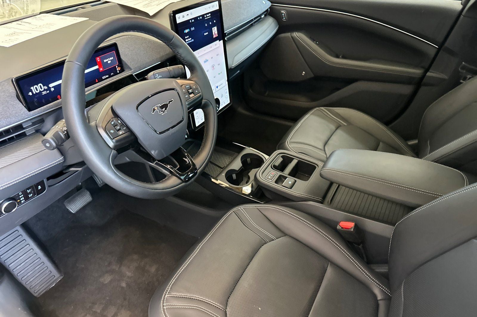 2025 Ford Mustang Mach-E Premium EXT BATTERY