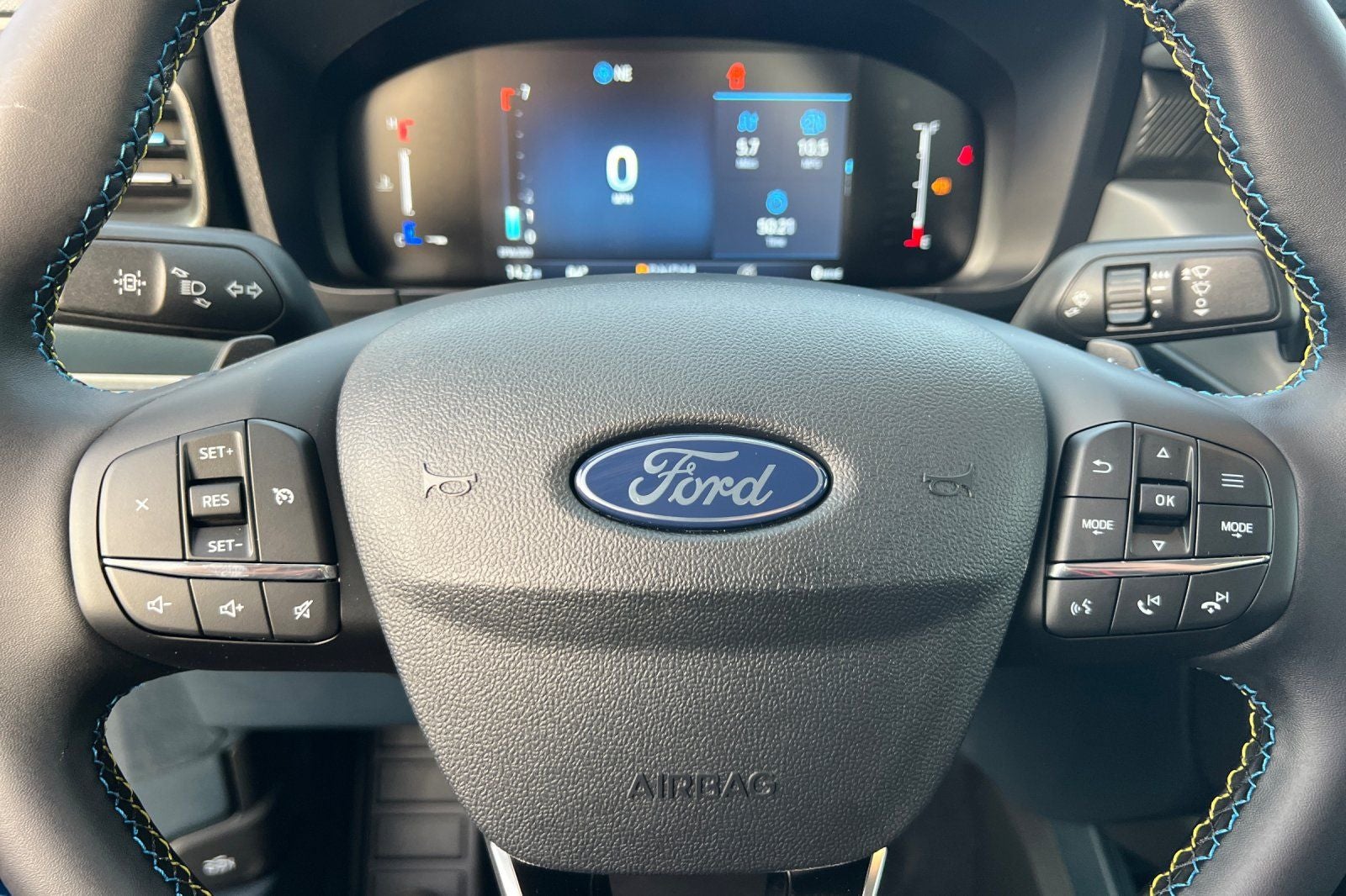 2026 Ford Maverick Lobo Standard