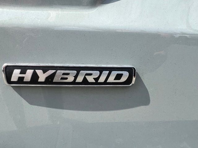 2024 Ford Maverick XLT Crew Cab FWD Hybrid w/Lux Package