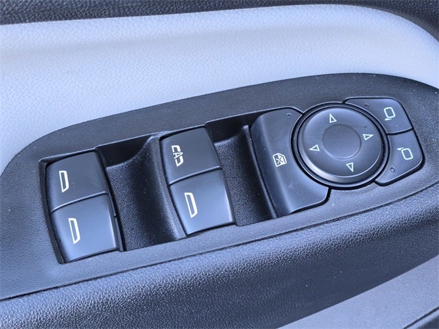 2022 Chevrolet Equinox LS FWD